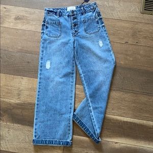 Mid rise cropped jeans